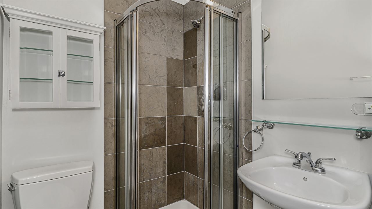 1950 N Damen Avenue Unit: 2