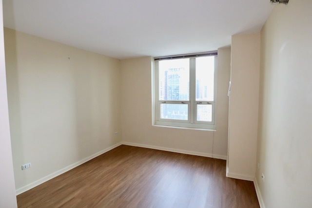 345 N LA SALLE Street Unit: 4306