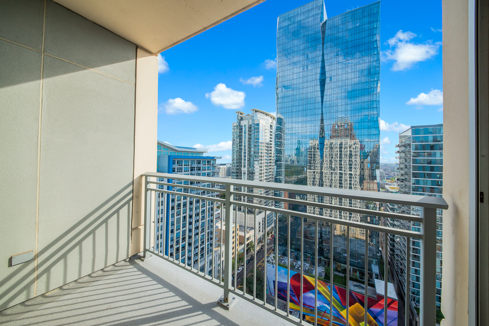1250 S MICHIGAN Avenue Unit: 2408