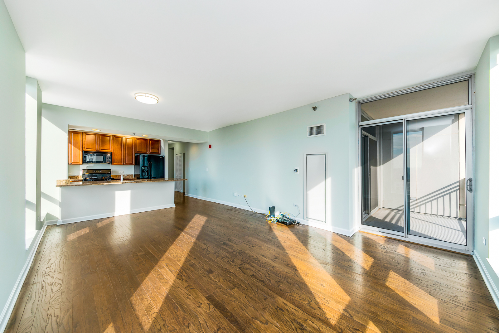 1250 S MICHIGAN Avenue Unit: 2408