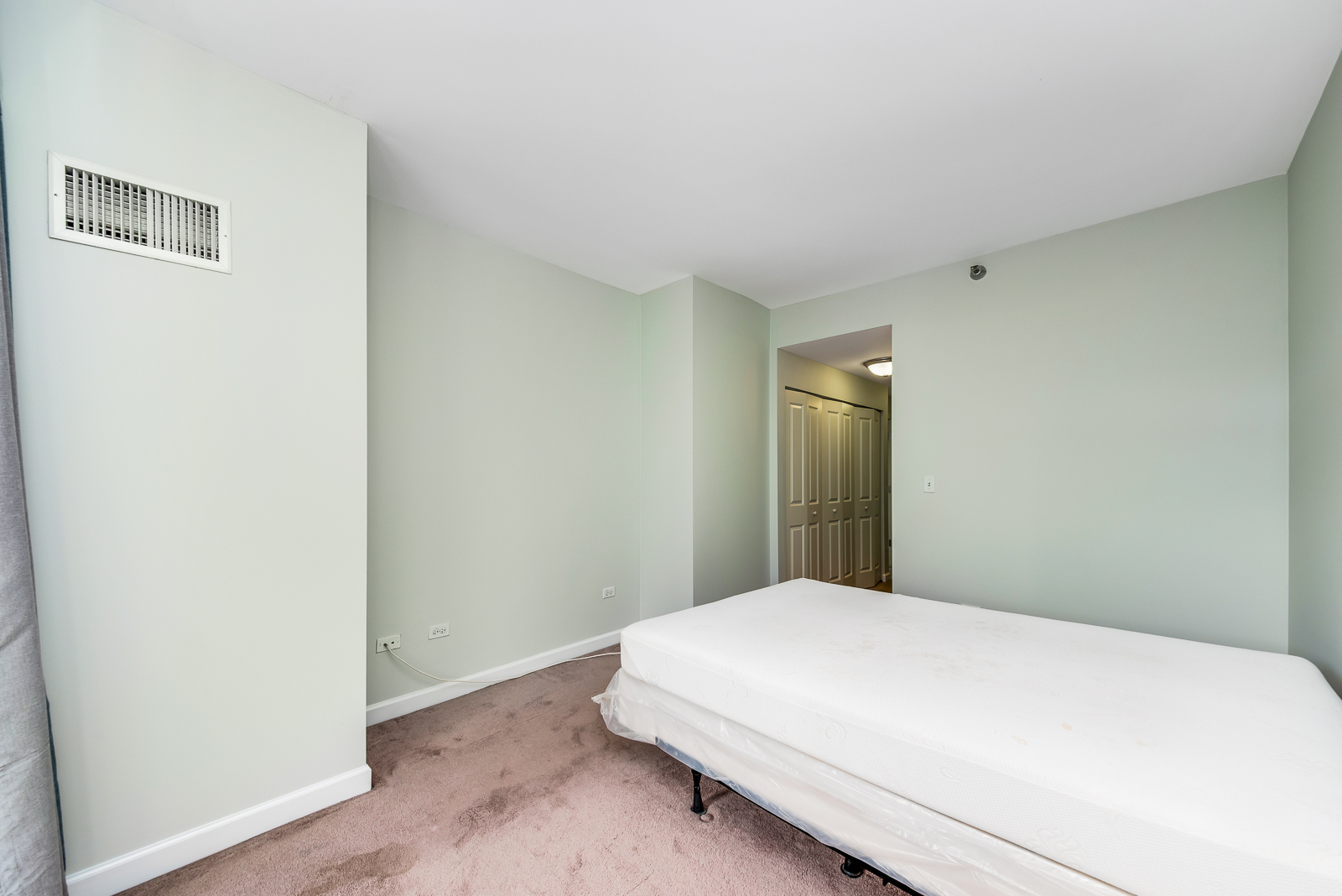 1250 S MICHIGAN Avenue Unit: 2408