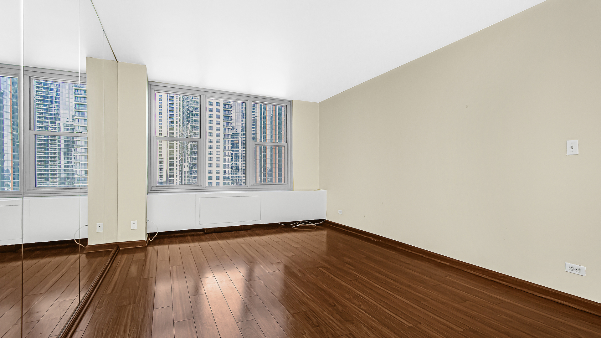 400 E RANDOLPH Street Unit: 1406