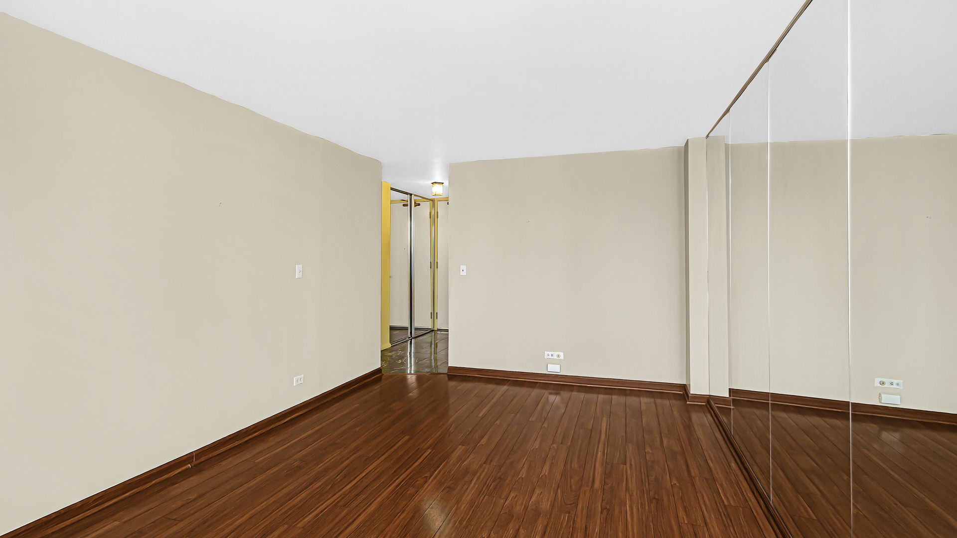 400 E RANDOLPH Street Unit: 1406
