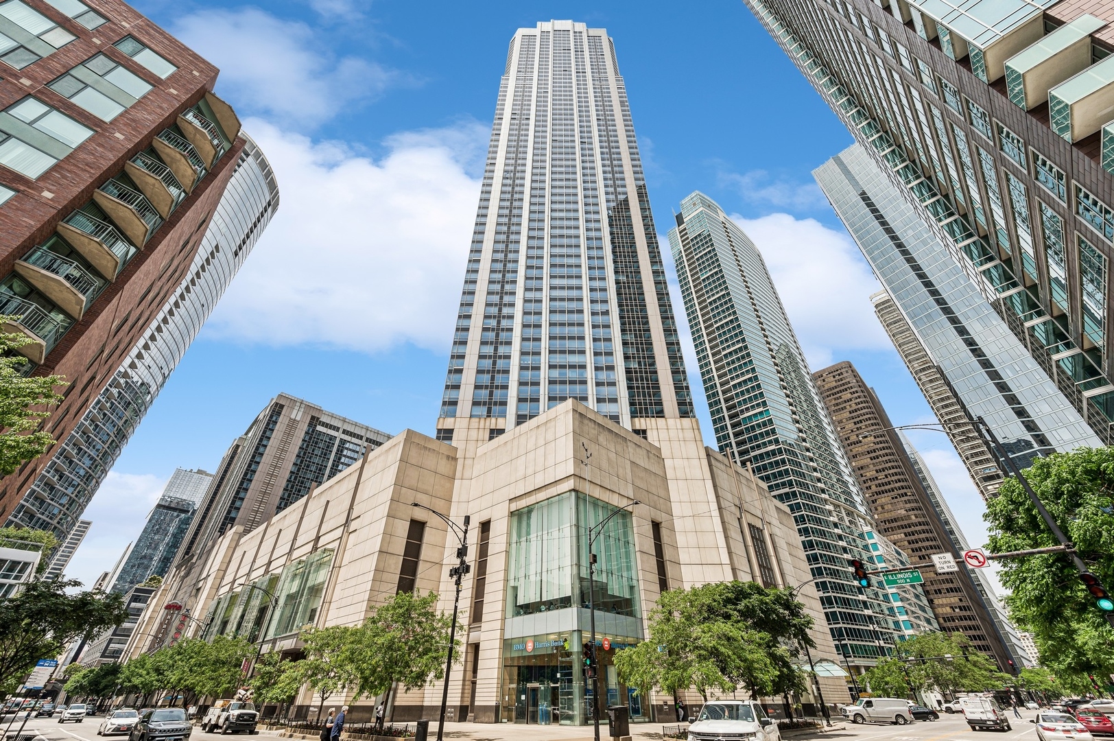 512 N McClurg Court Unit: 5110