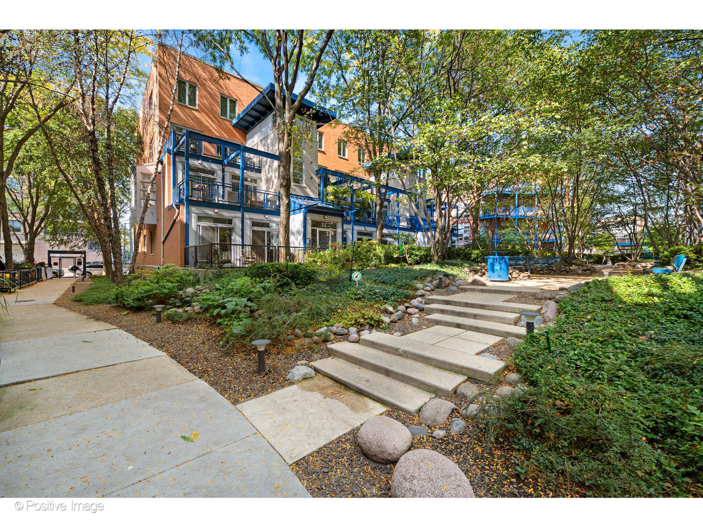 1151 W Washington Boulevard Unit: 136