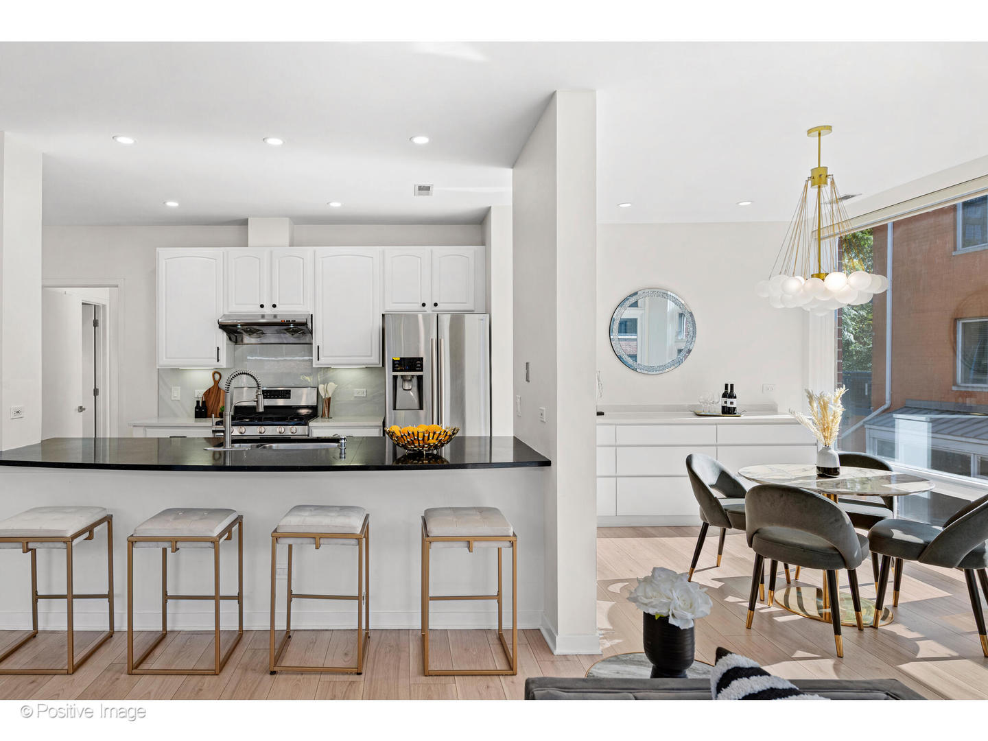 1151 W Washington Boulevard Unit: 136