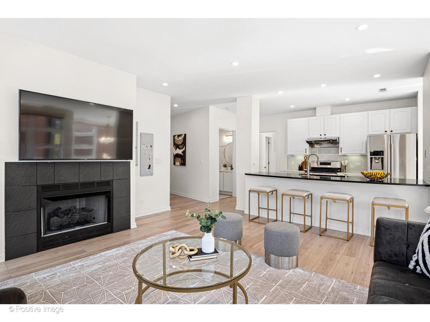 1151 W Washington Boulevard Unit: 136
