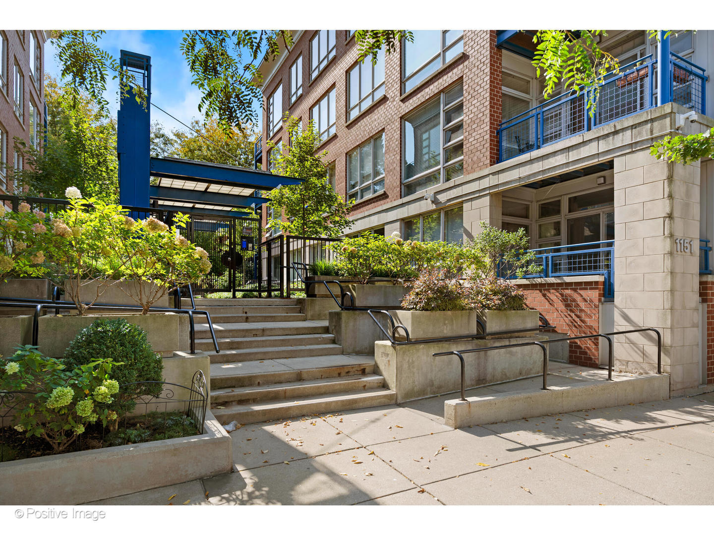 1151 W Washington Boulevard Unit: 136