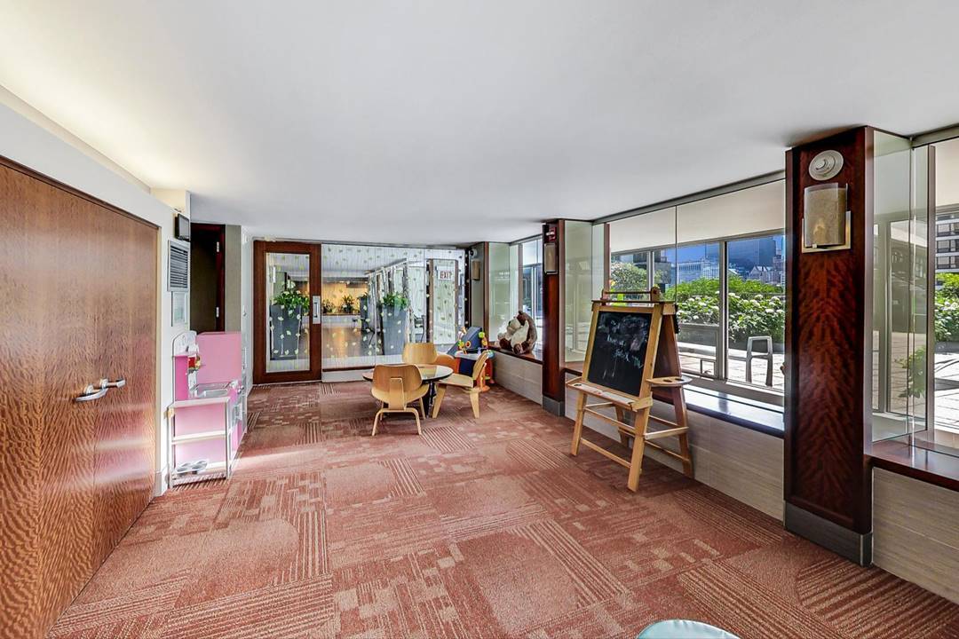 400 E Randolph Street Unit: 1219