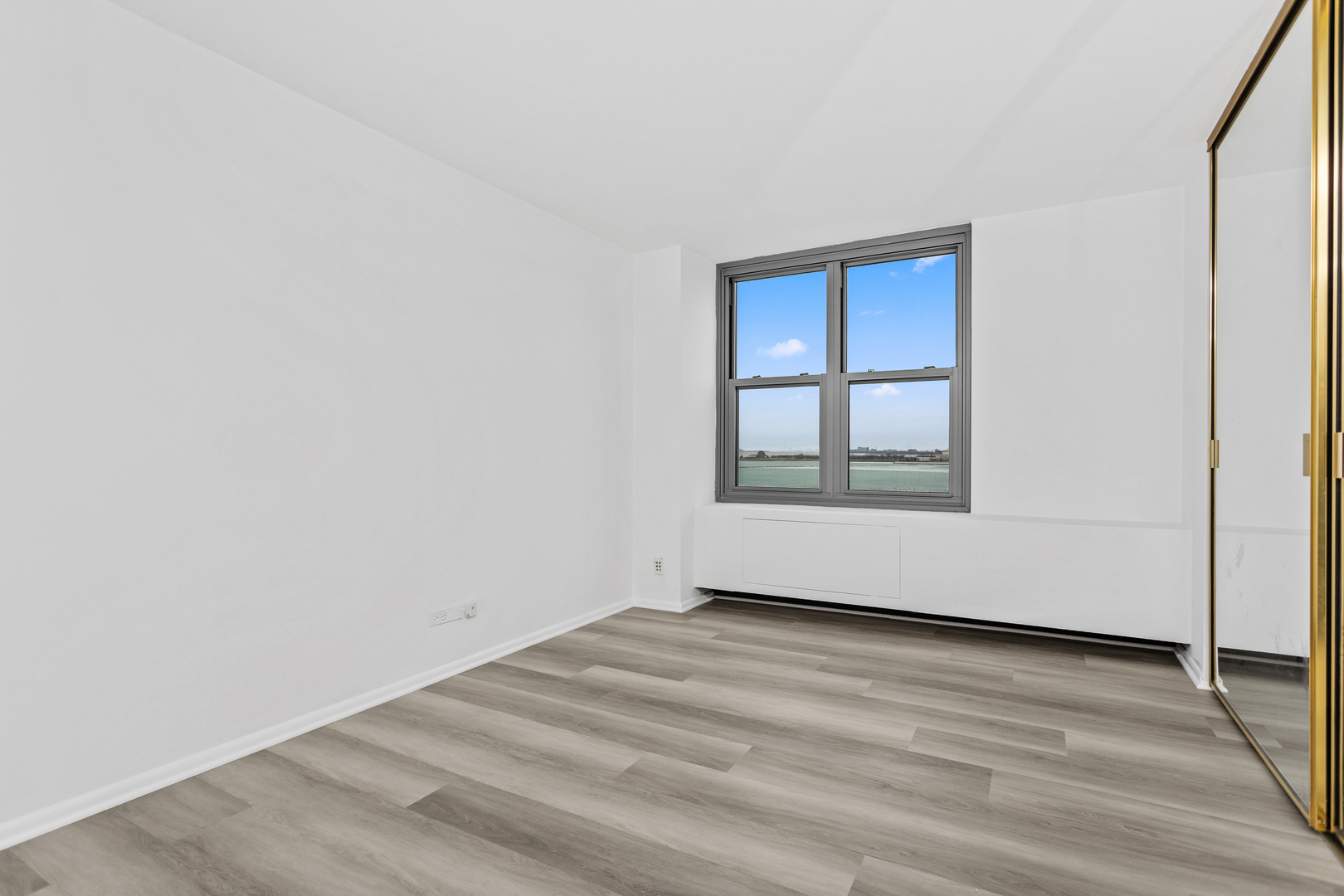 400 E Randolph Street Unit: 1219