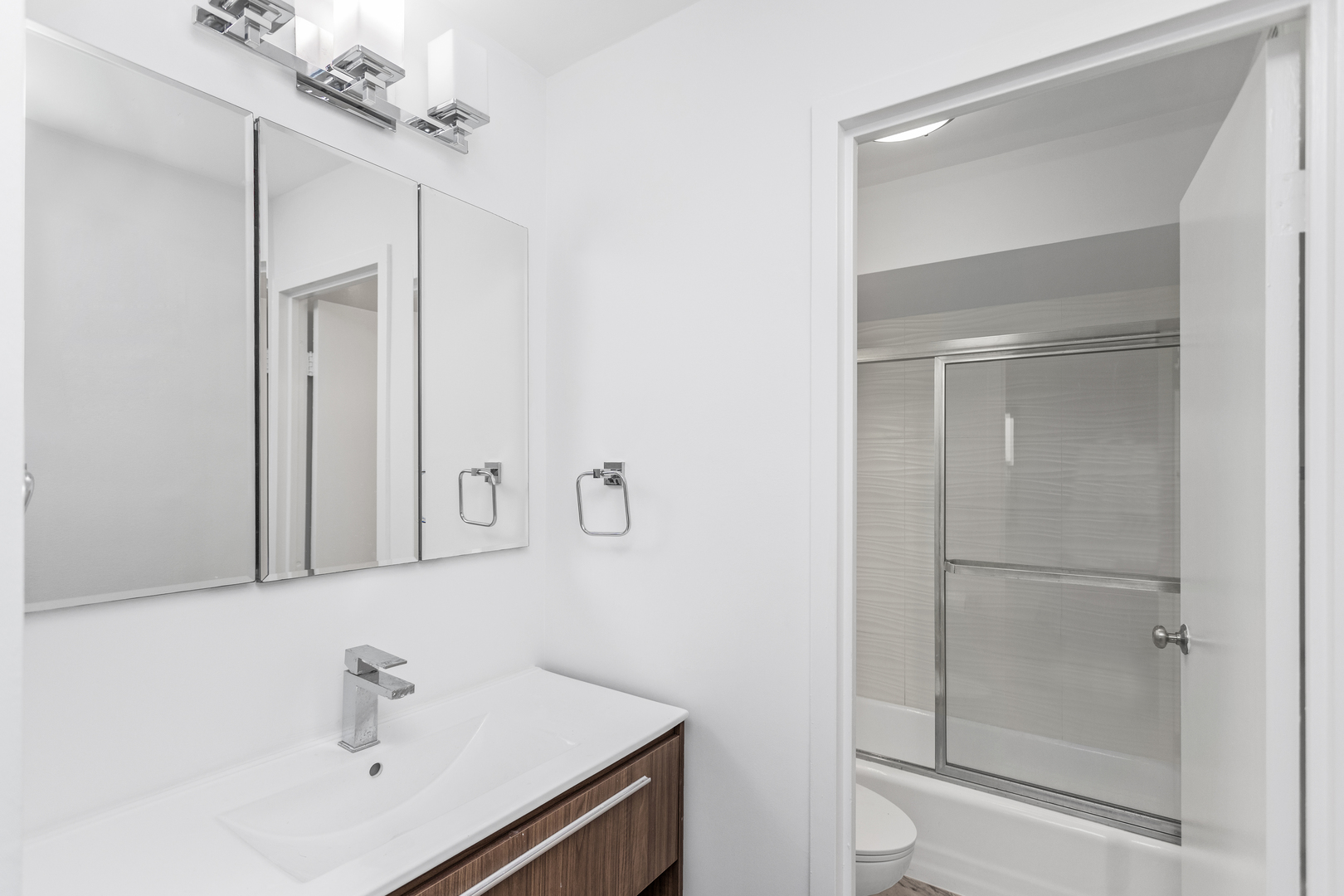 400 E Randolph Street Unit: 1219