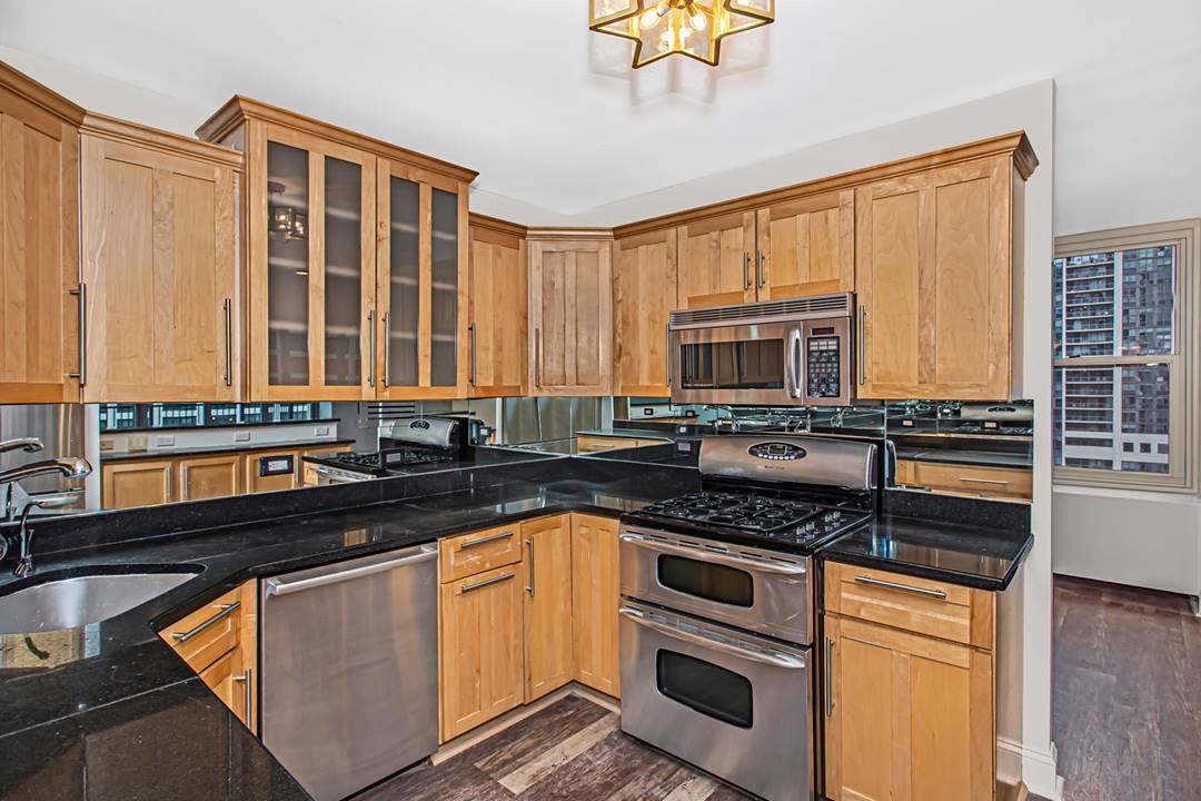 400 E Randolph Street Unit: 2029