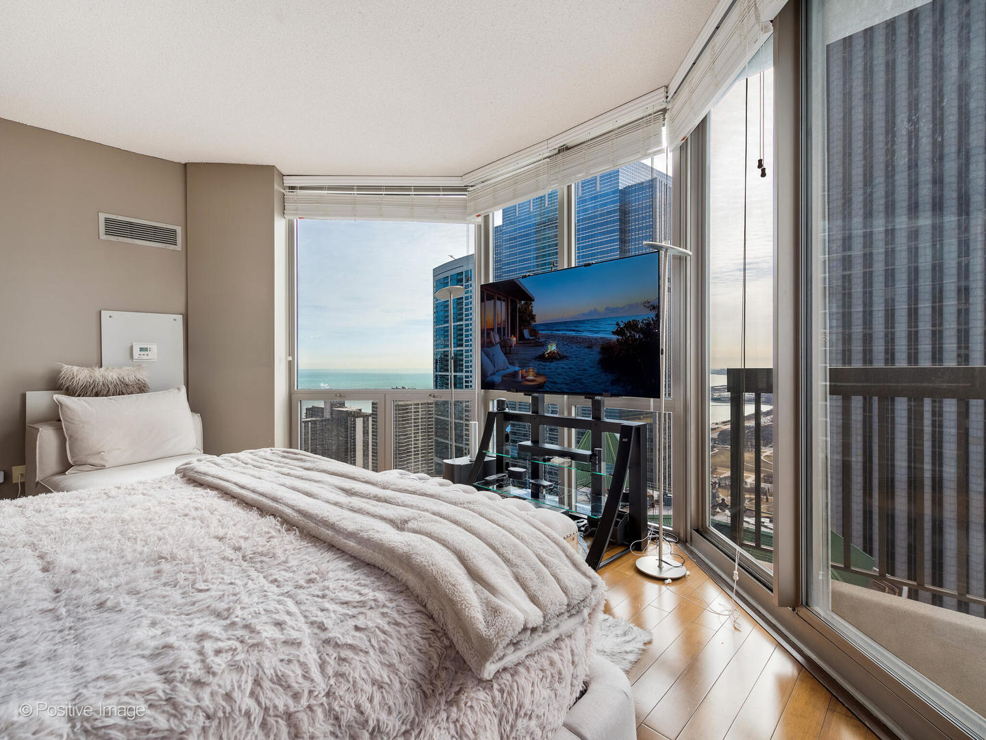222 N Columbus Drive Unit: 4803