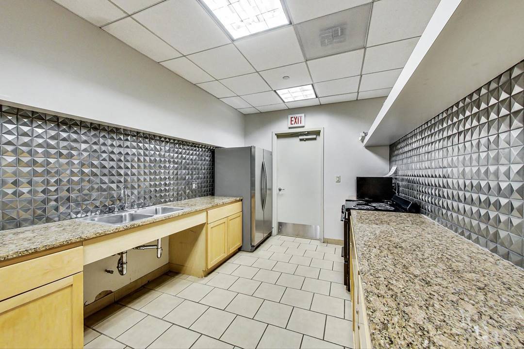 222 N Columbus Drive Unit: 4803
