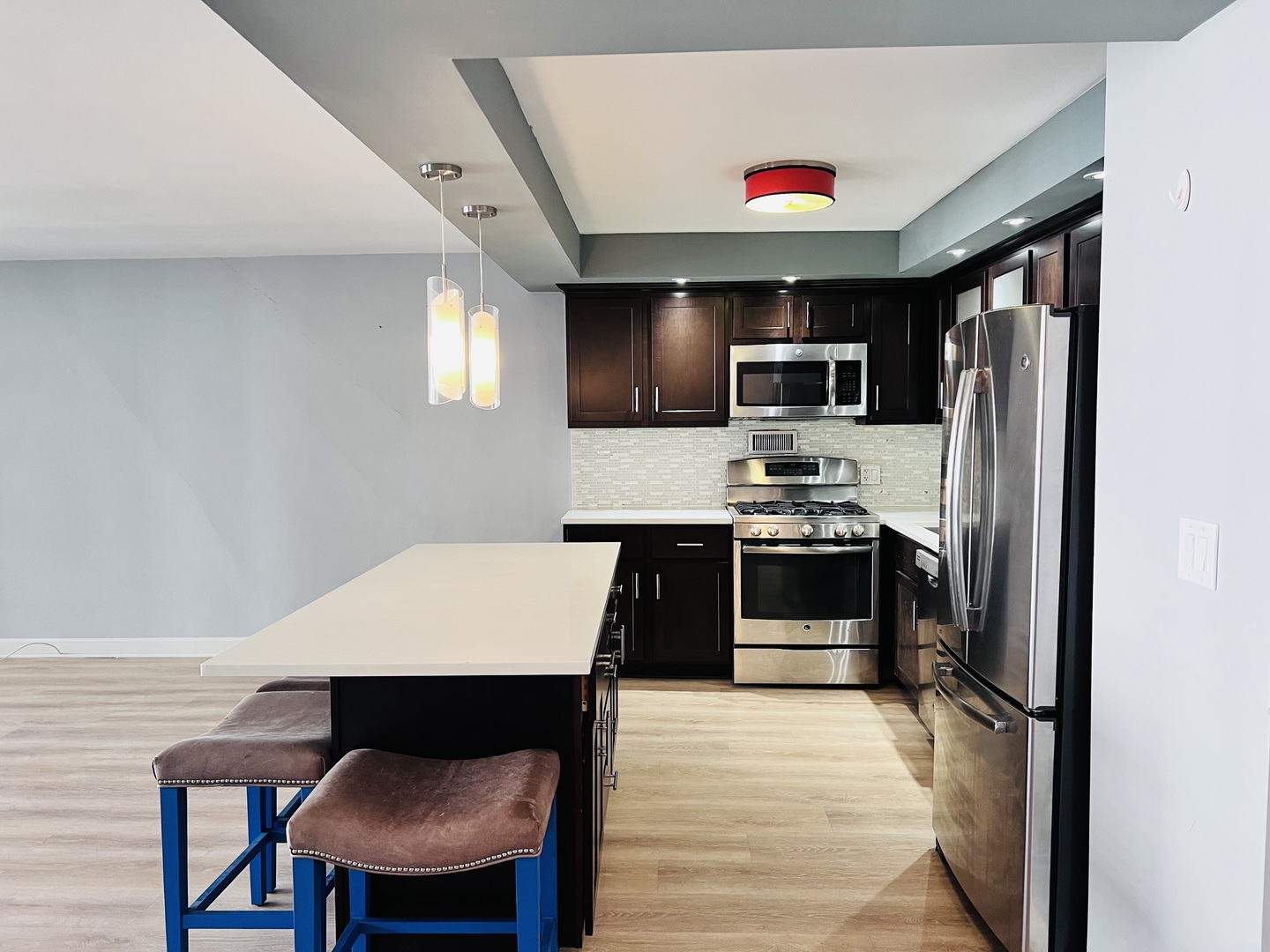 400 E RANDOLPH Street Unit: 2324