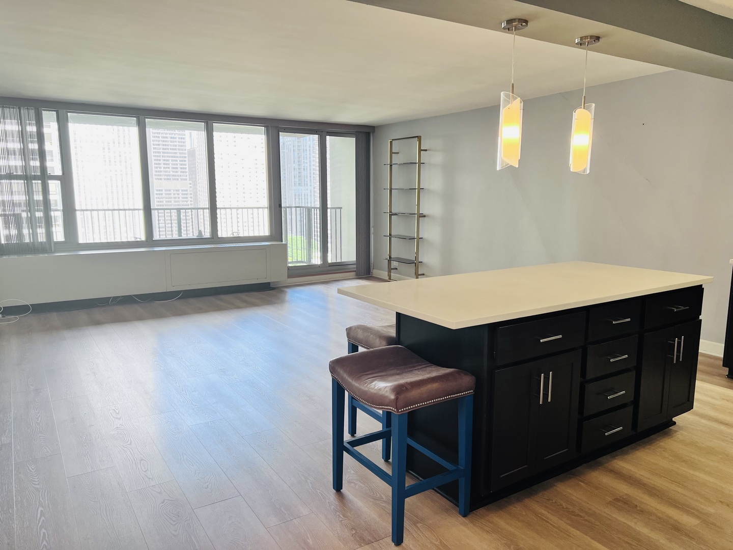 400 E RANDOLPH Street Unit: 2324