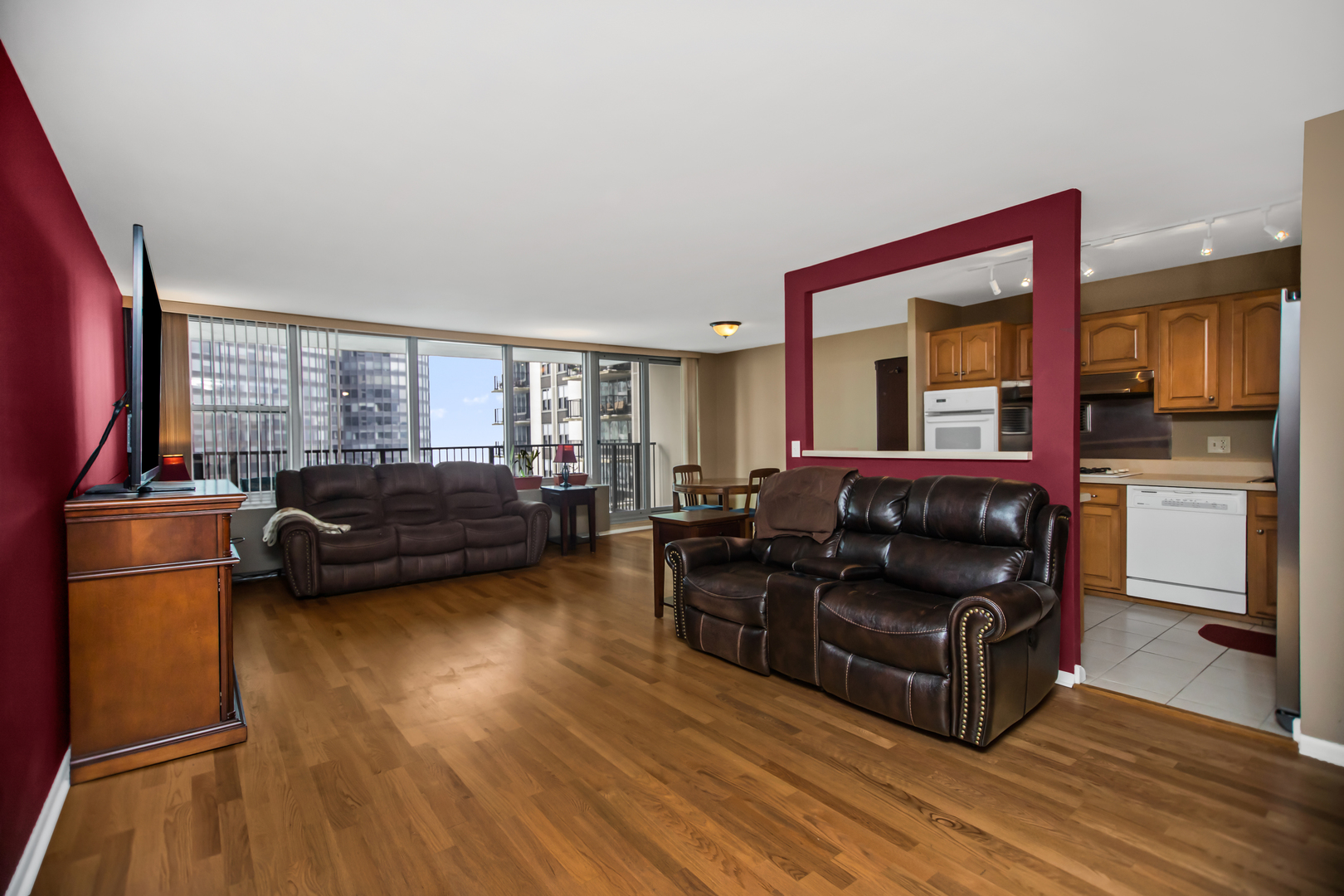 400 E RANDOLPH Street Unit: 1825