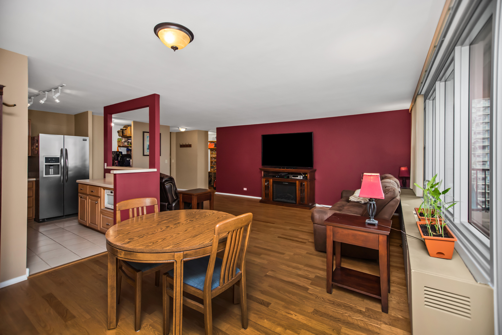 400 E RANDOLPH Street Unit: 1825