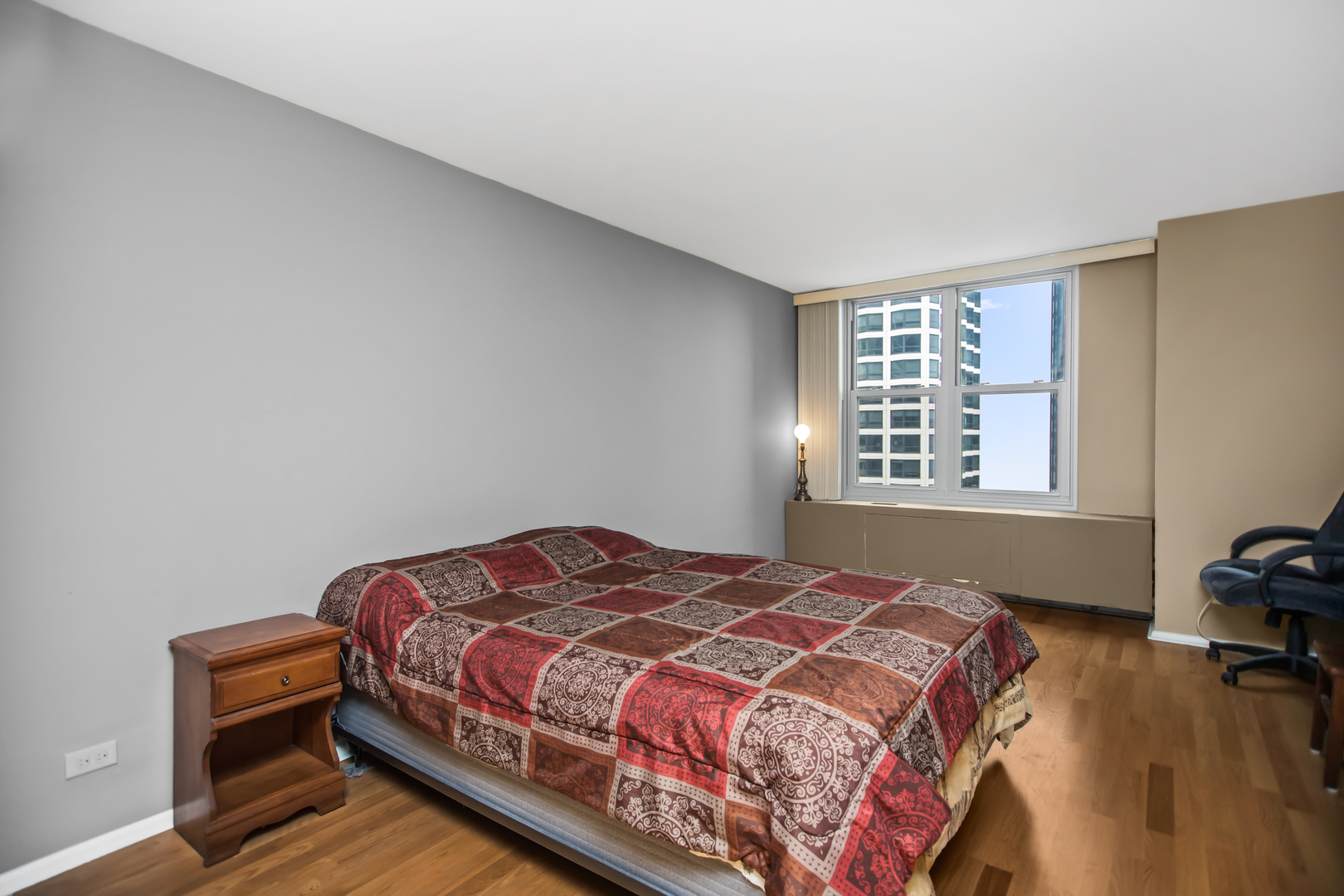 400 E RANDOLPH Street Unit: 1825