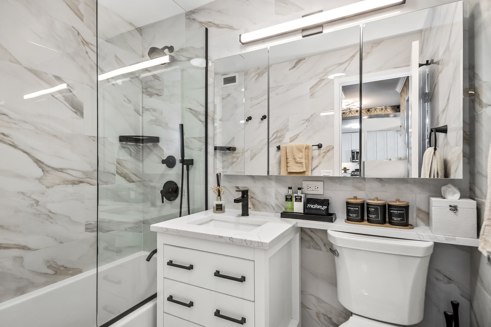 400 E Randolph Street Unit: 1405