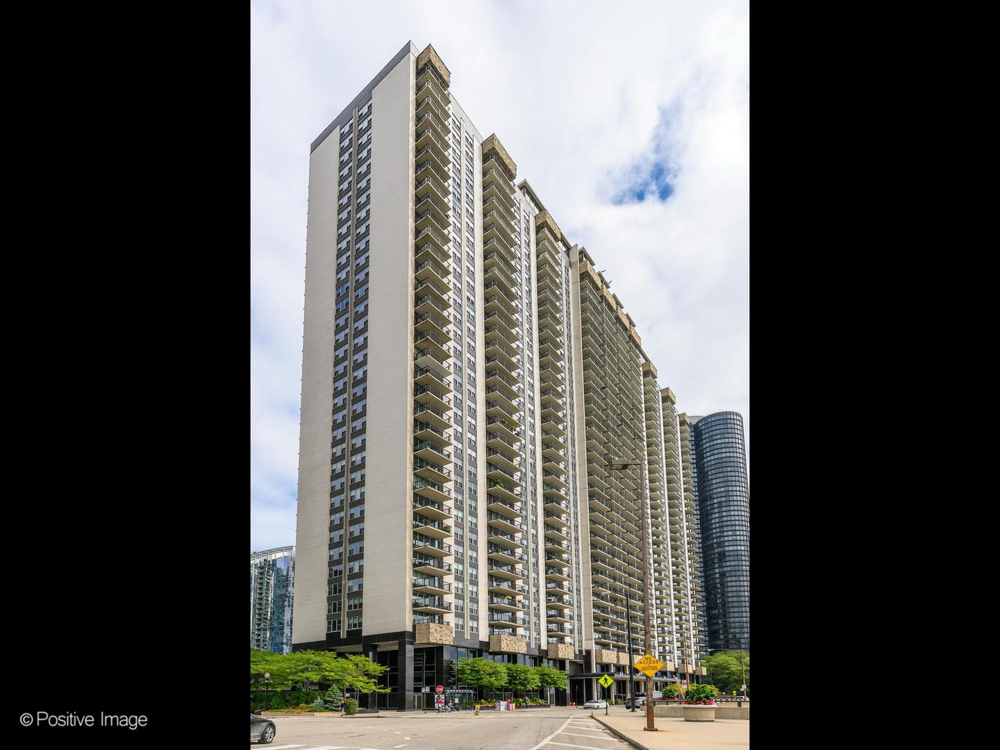 400 E RANDOLPH Street Unit: 1929