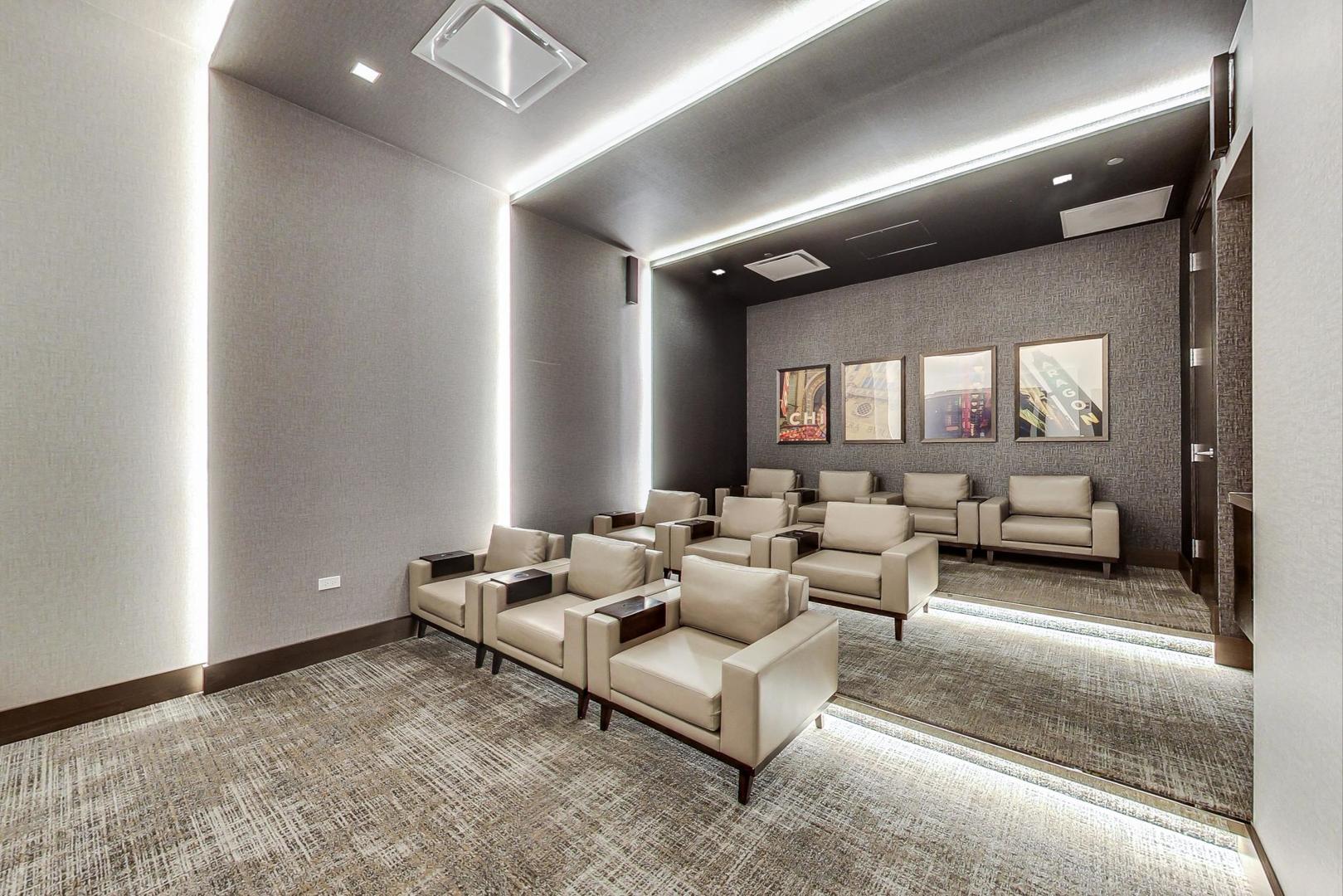 363 E Wacker Drive Unit: 4304