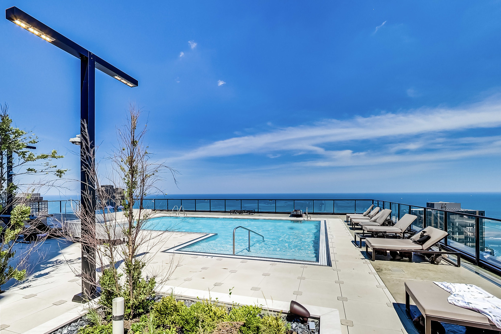 363 E Wacker Drive Unit: 4304