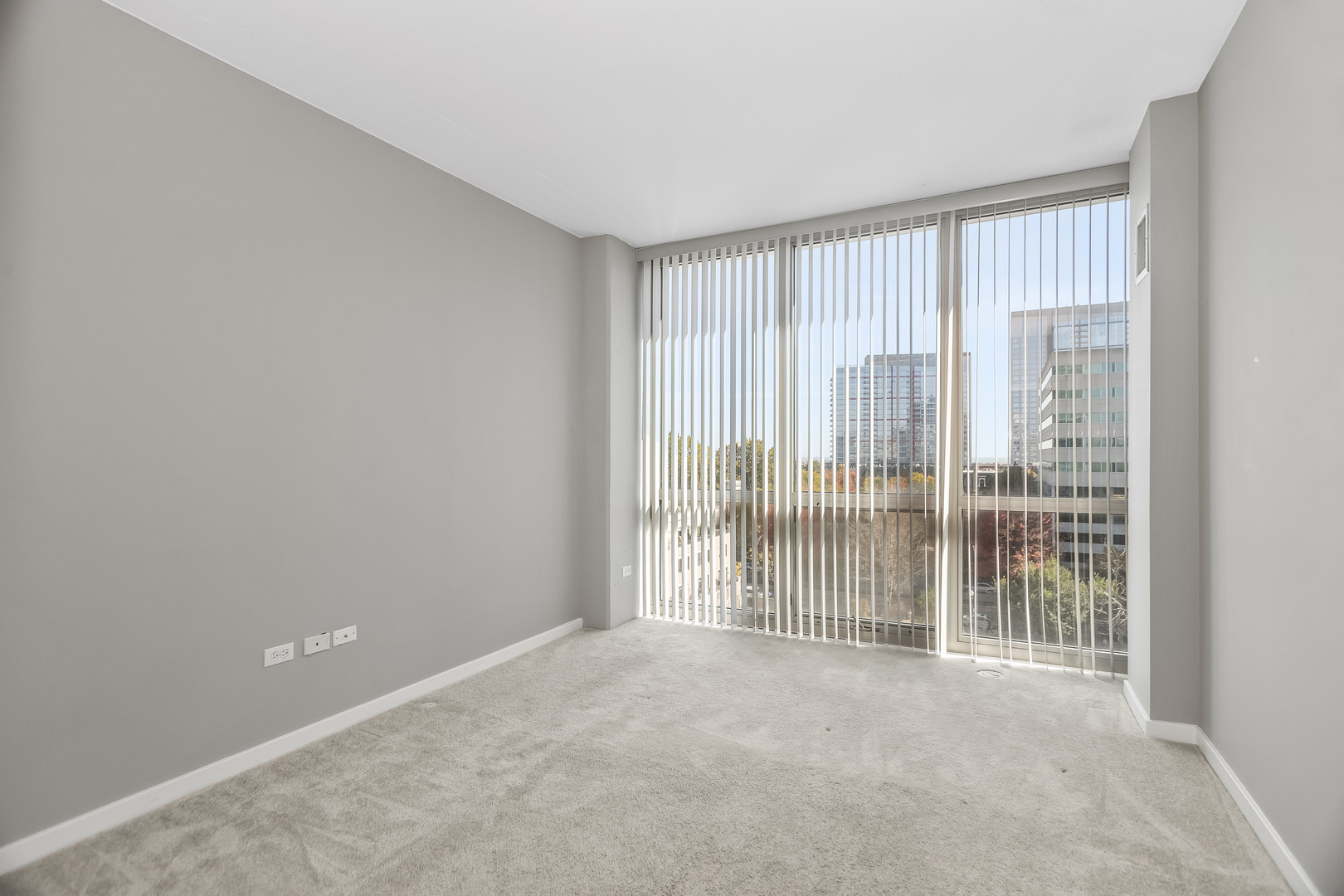 1845 S Michigan Avenue Unit: 808