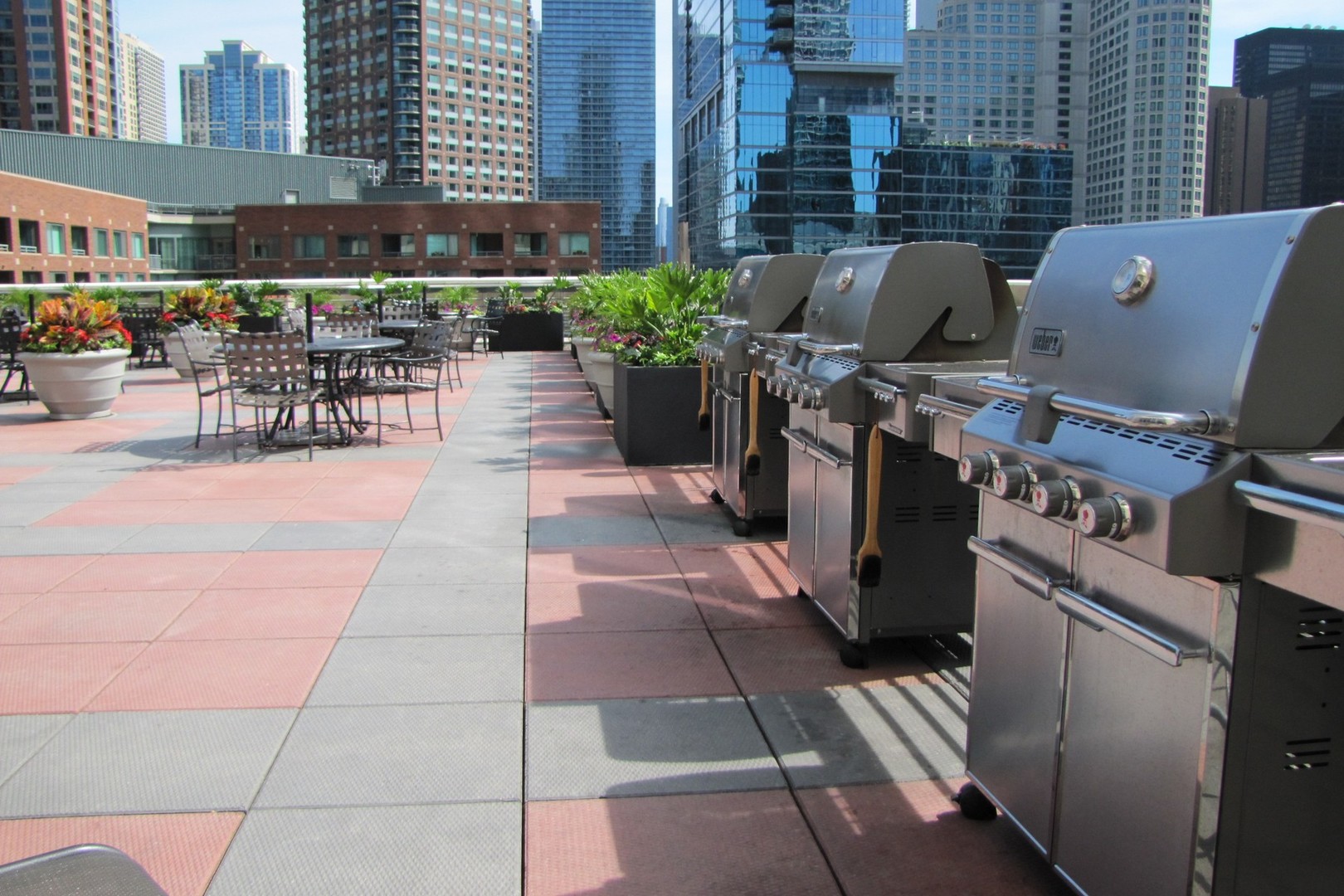 512 N McClurg Court Unit: 2501