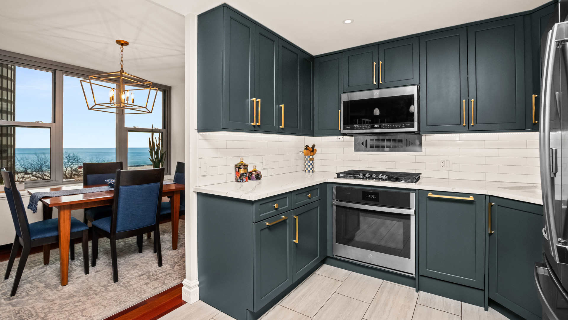 400 E Randolph Street Unit 1210