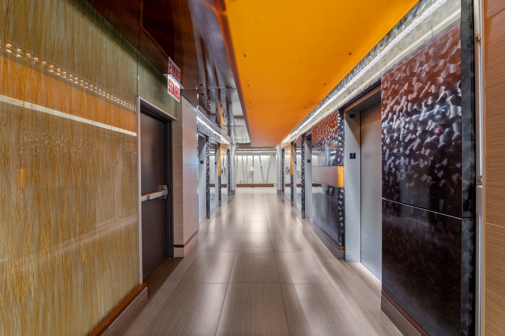 400 E Randolph Street Unit: 3702