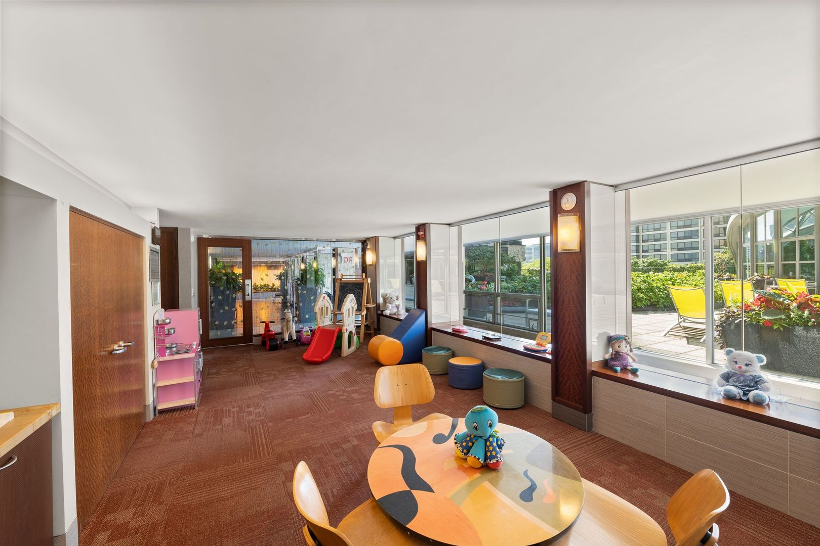 400 E Randolph Street Unit: 3702