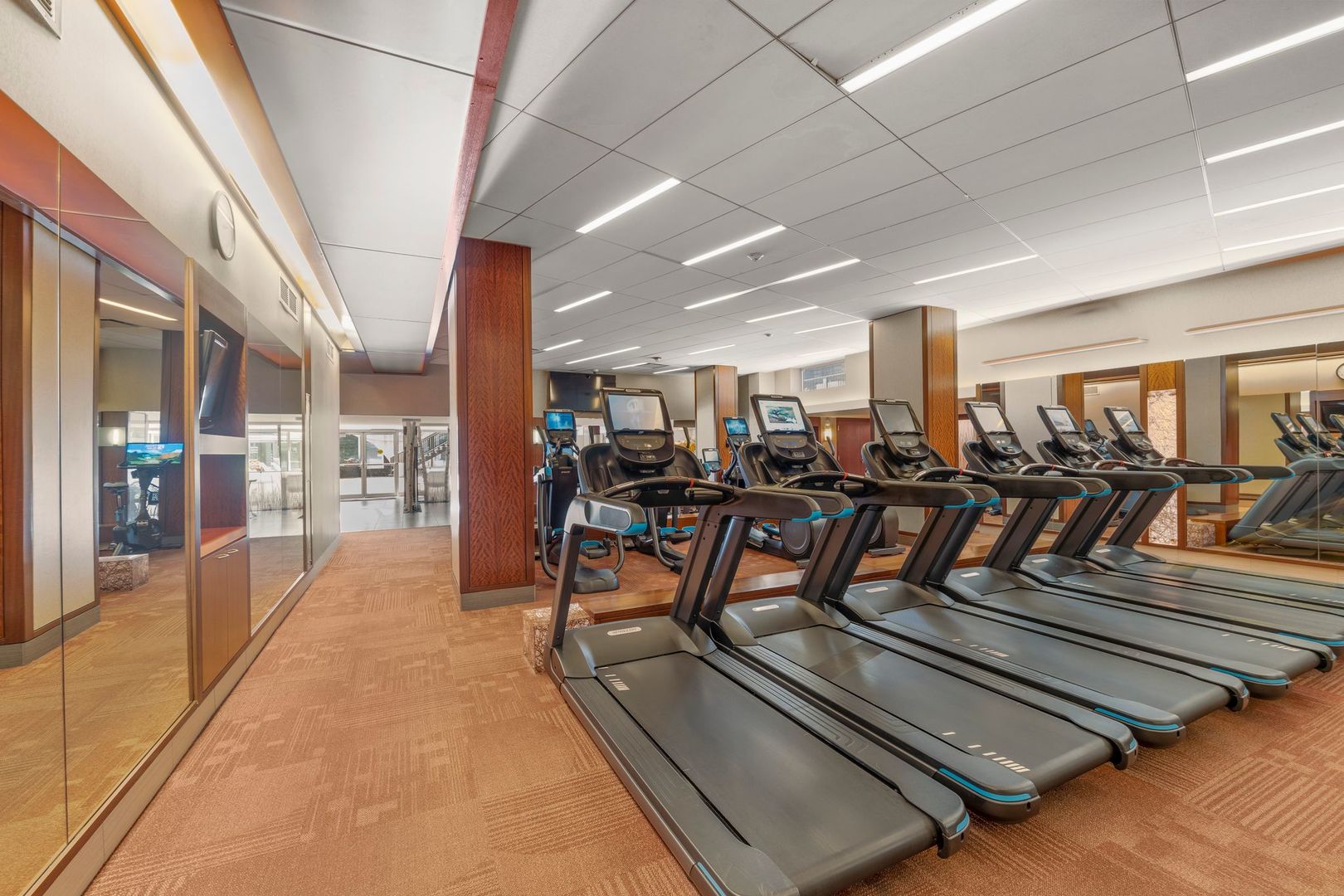 400 E Randolph Street Unit: 3702