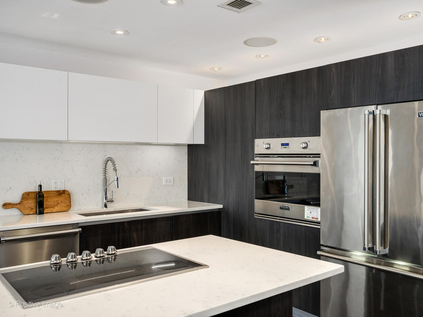 130 N Garland Court Unit: 3803