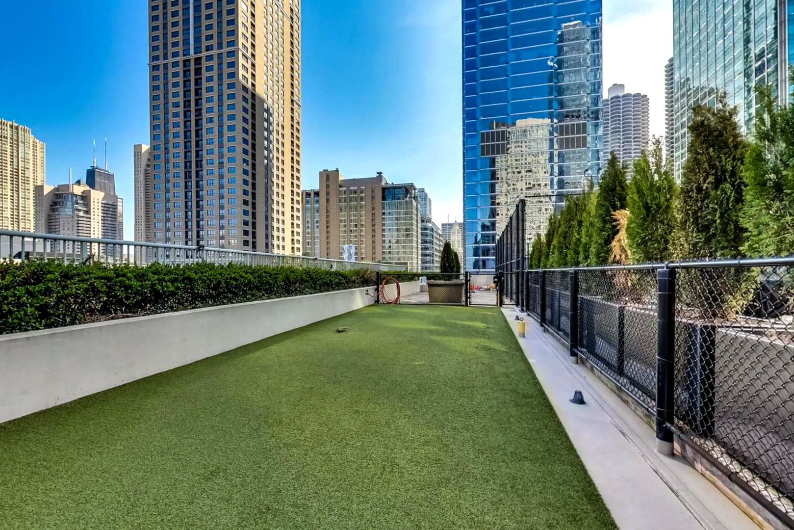 345 N LASALLE Drive Unit: 4003