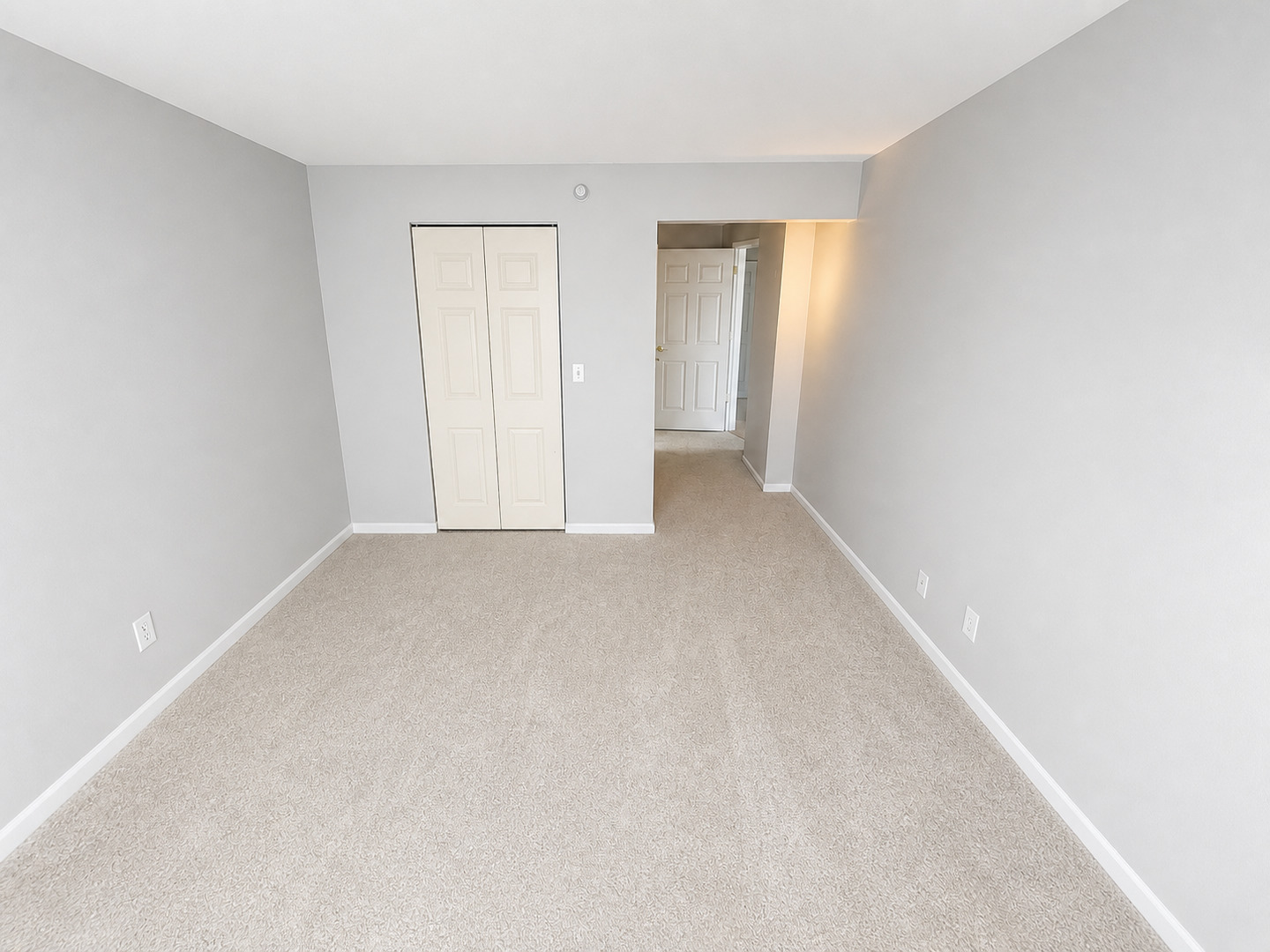 345 N La Salle Drive Unit: 3404