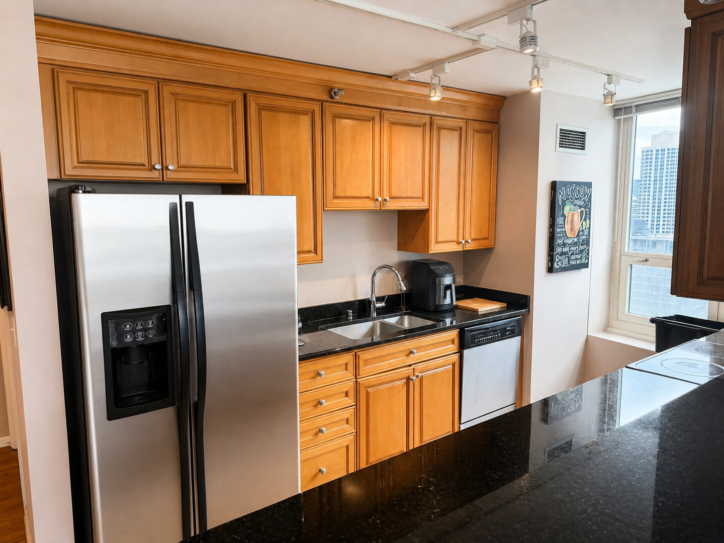 345 N La Salle Drive Unit: 3404