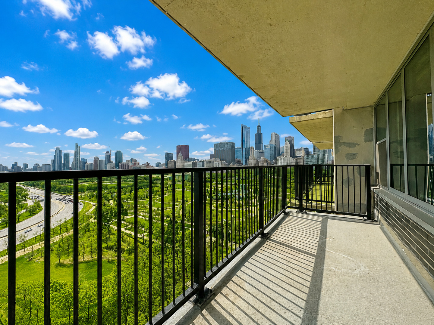 400 E randolph Street Unit: 2101