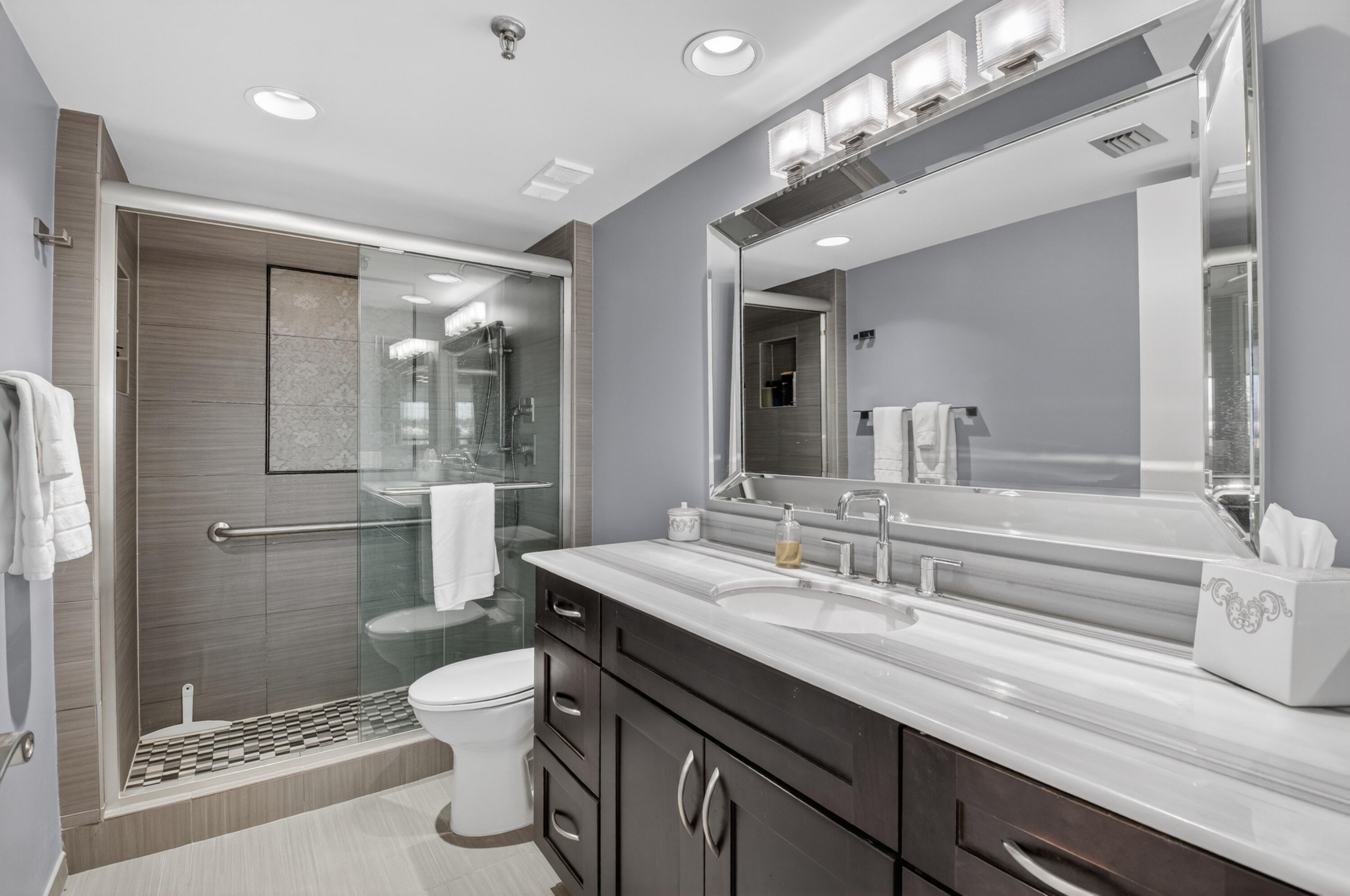 7802 Lakeside Boulevard 725