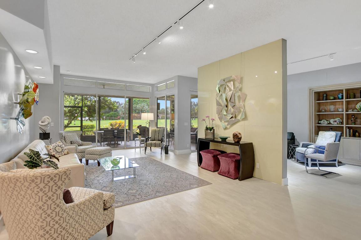 5801 NW 24th Avenue Unit: 1004