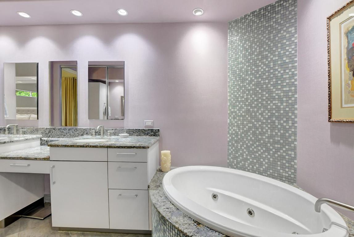 5801 NW 24th Avenue Unit: 1004