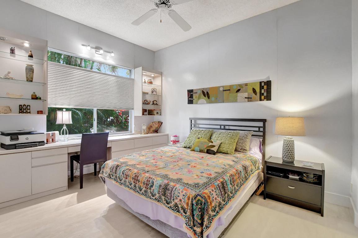 5801 NW 24th Avenue Unit: 1004