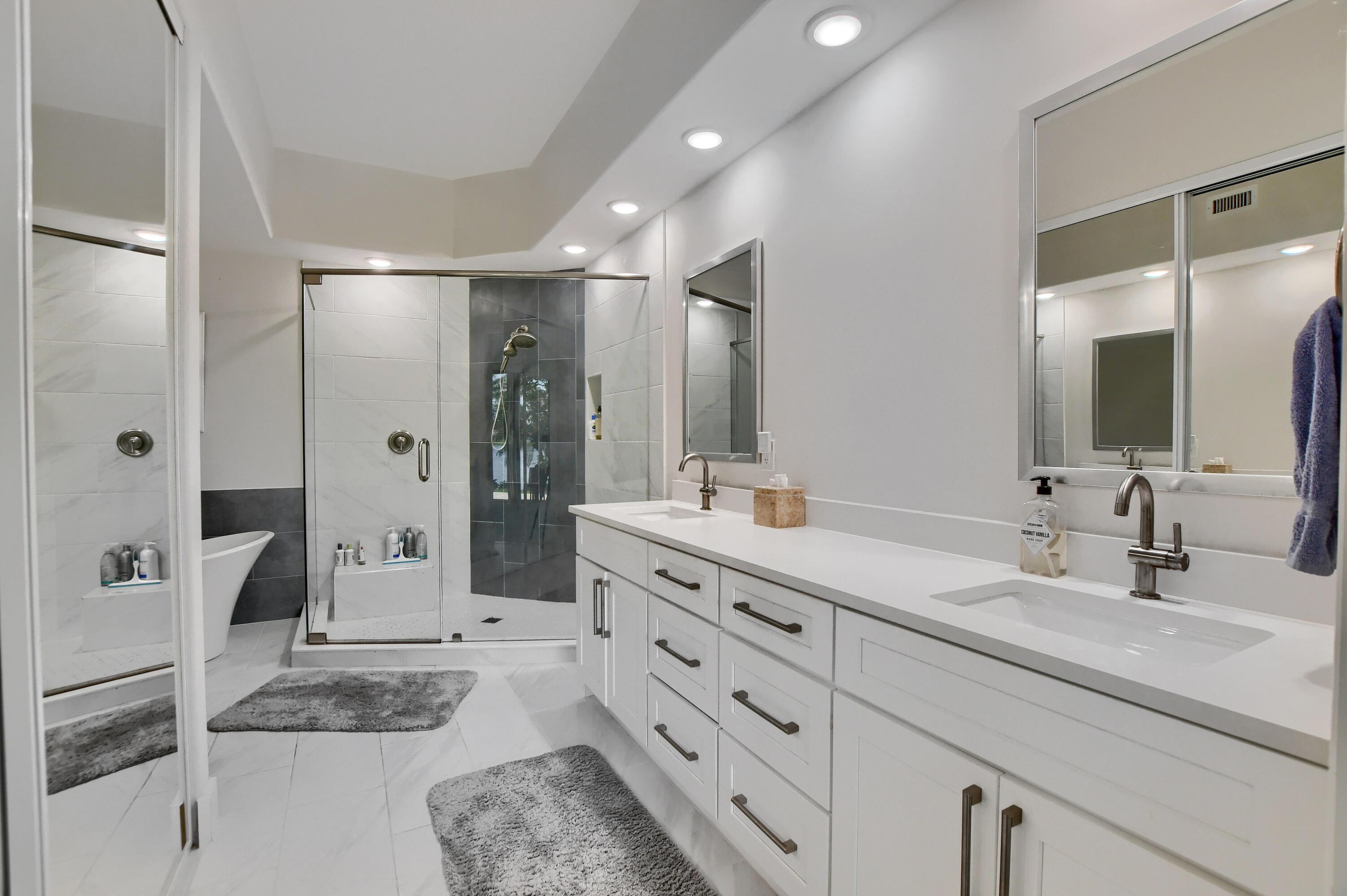 2461 NW 59th Street Unit: 701