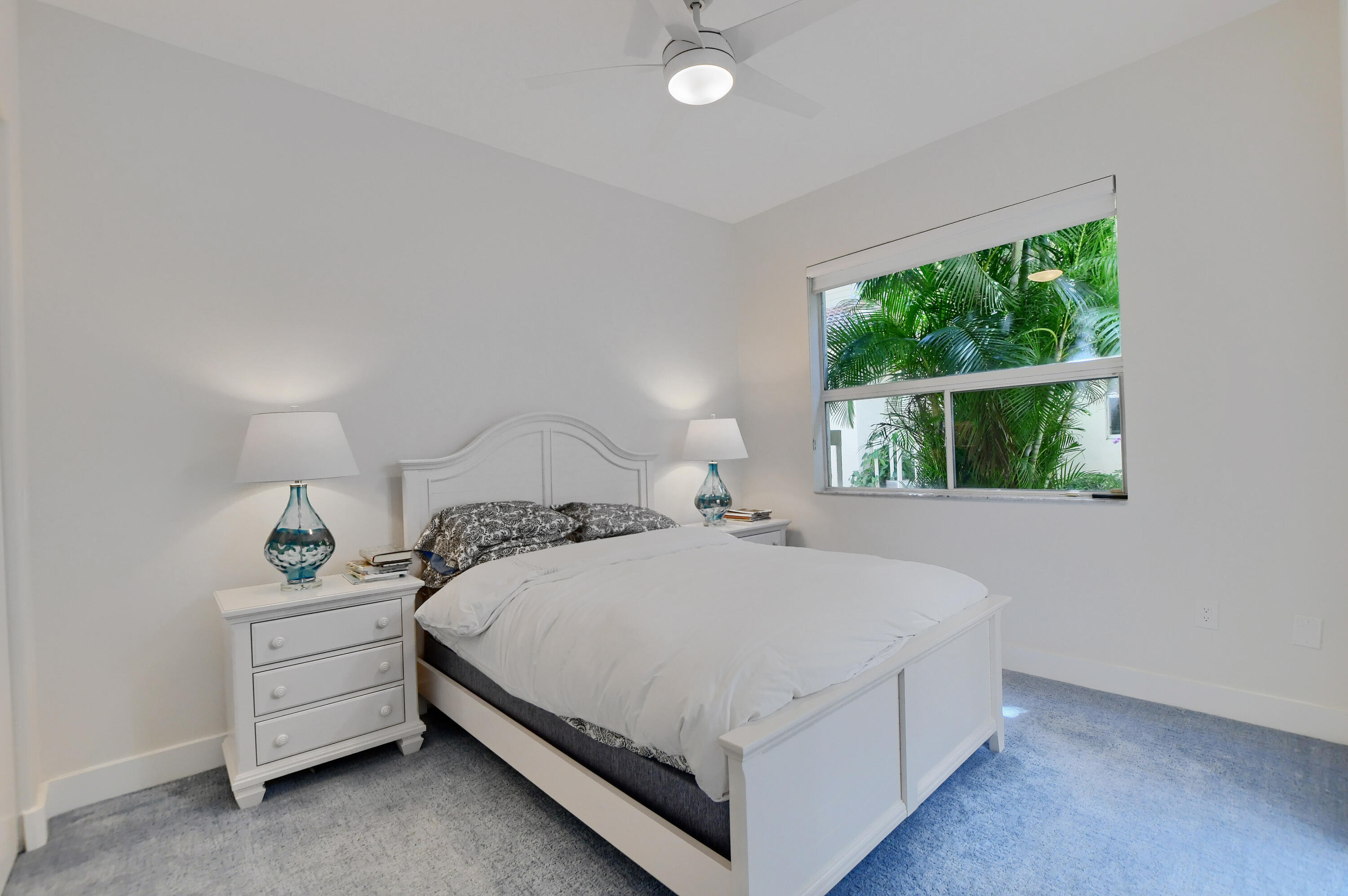 2461 NW 59th Street Unit: 701