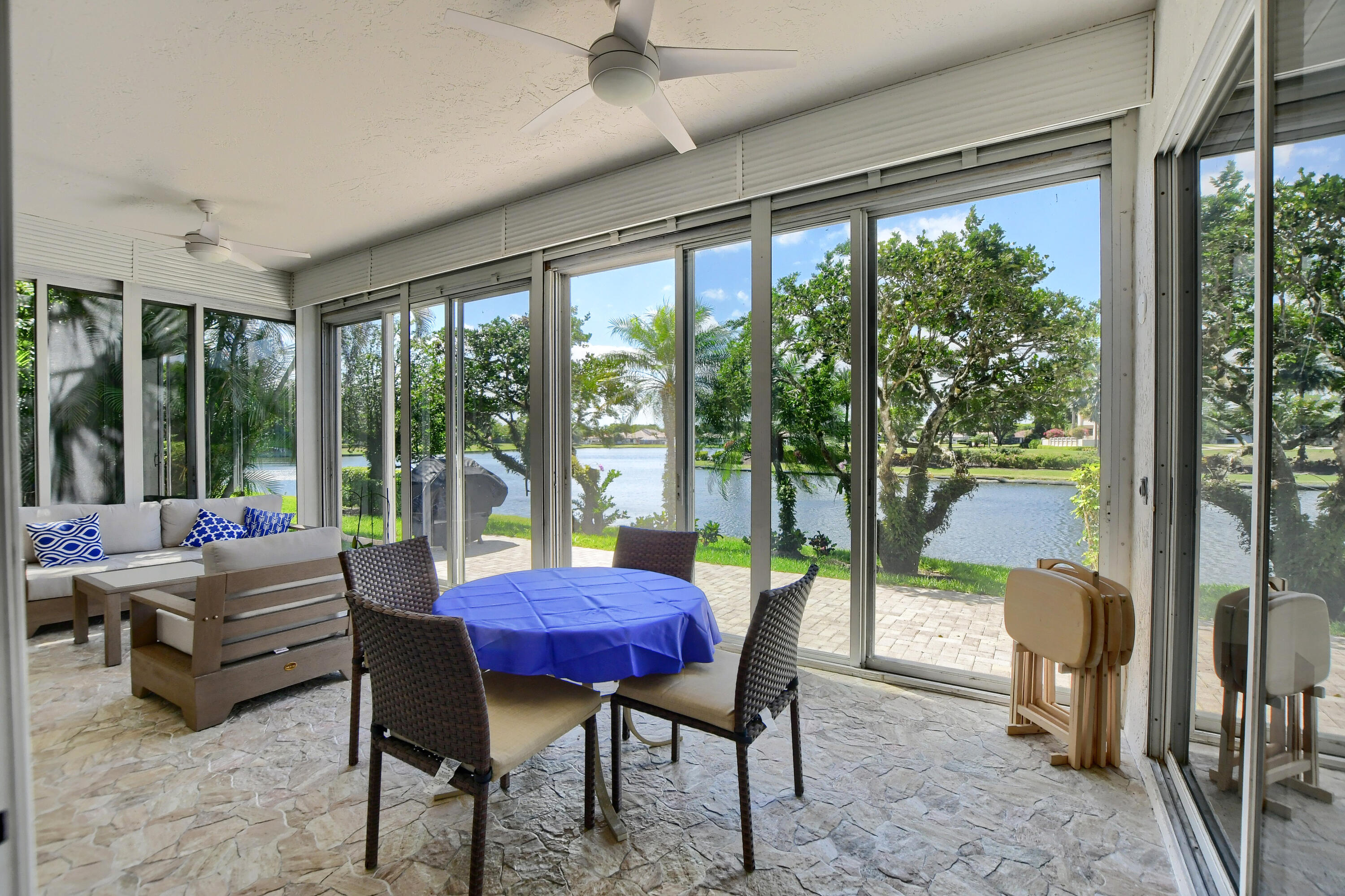 2461 NW 59th Street Unit: 701