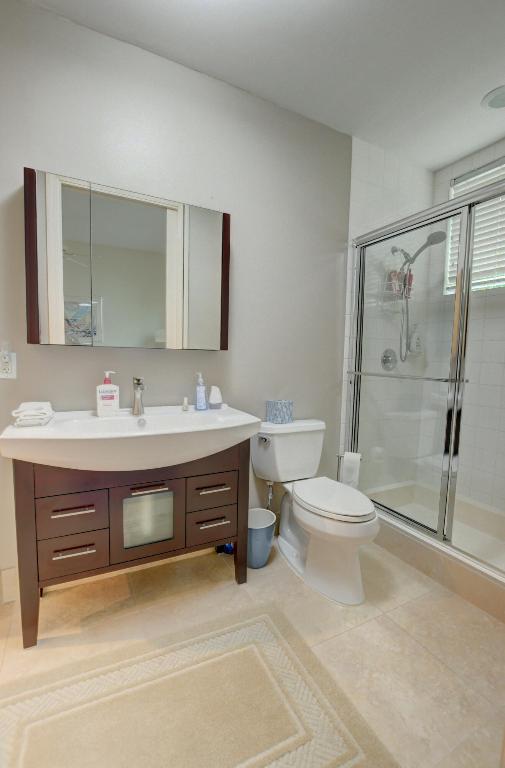 2471 NW 59th Street Unit: 804