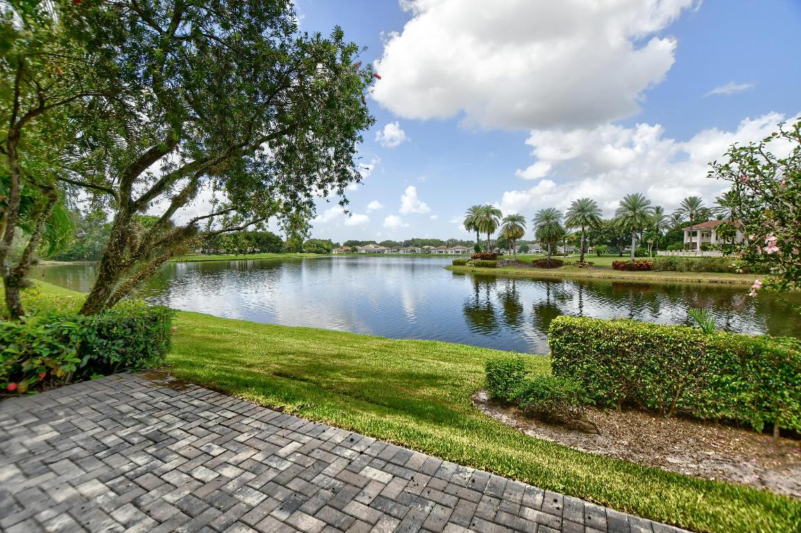 2471 NW 59th Street Unit: 804