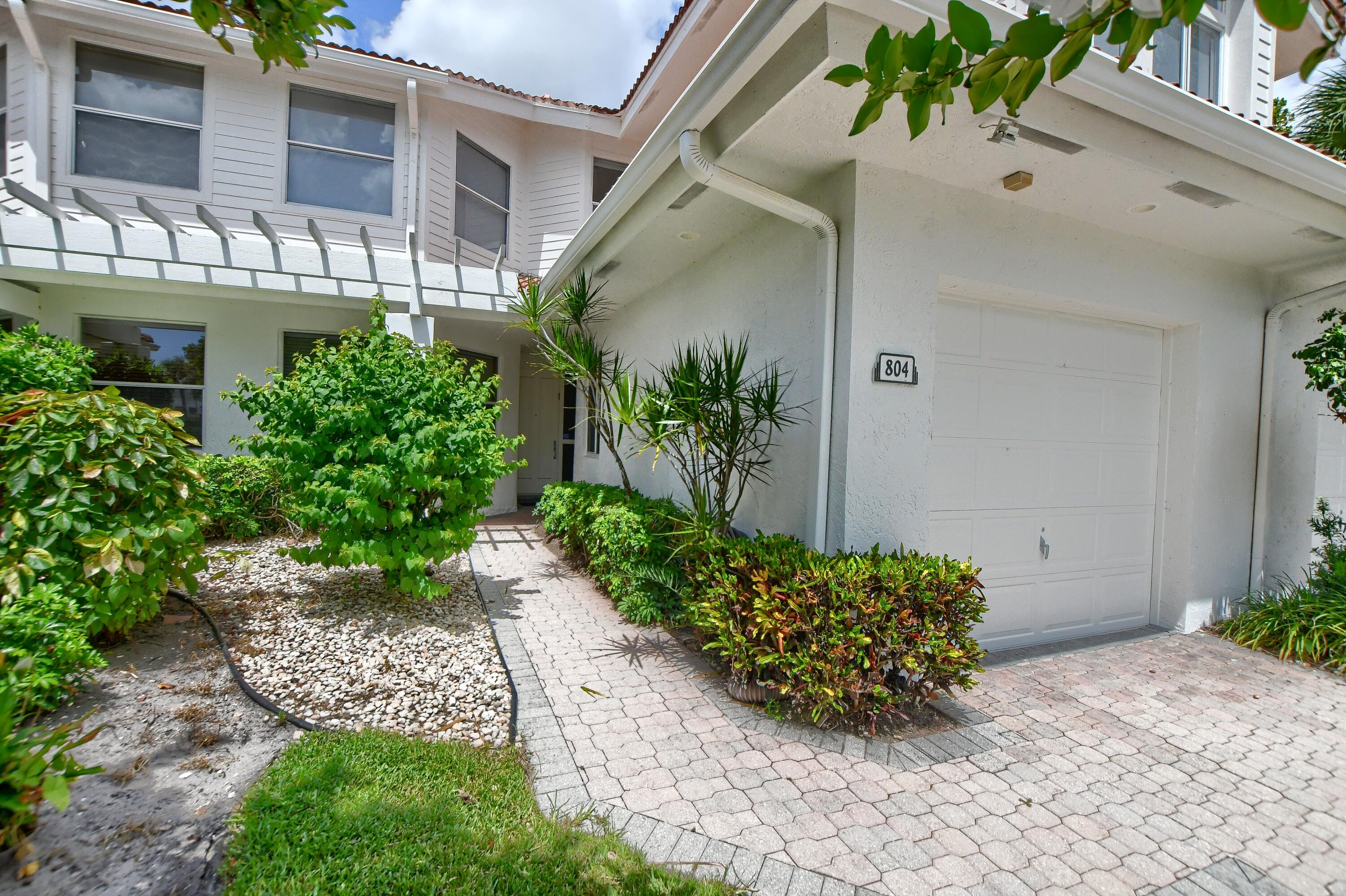 2471 NW 59th Street Unit: 804