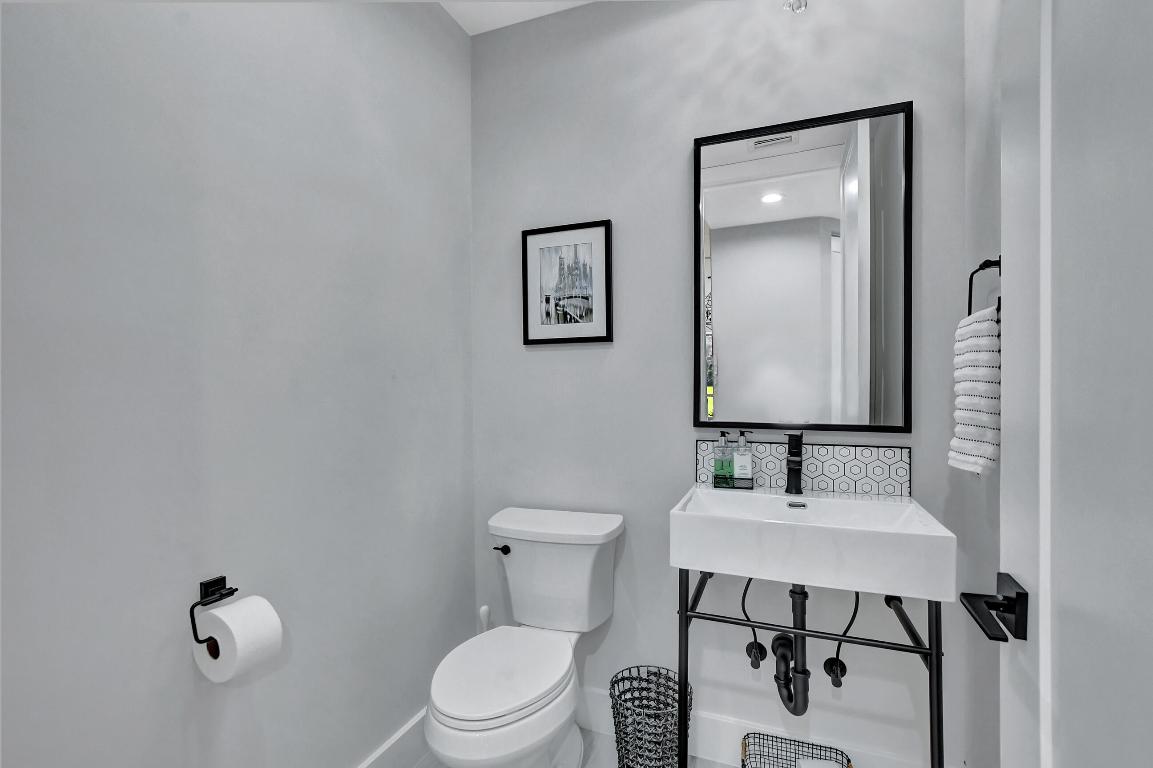 5845 NW 24th Avenue Unit: 1101