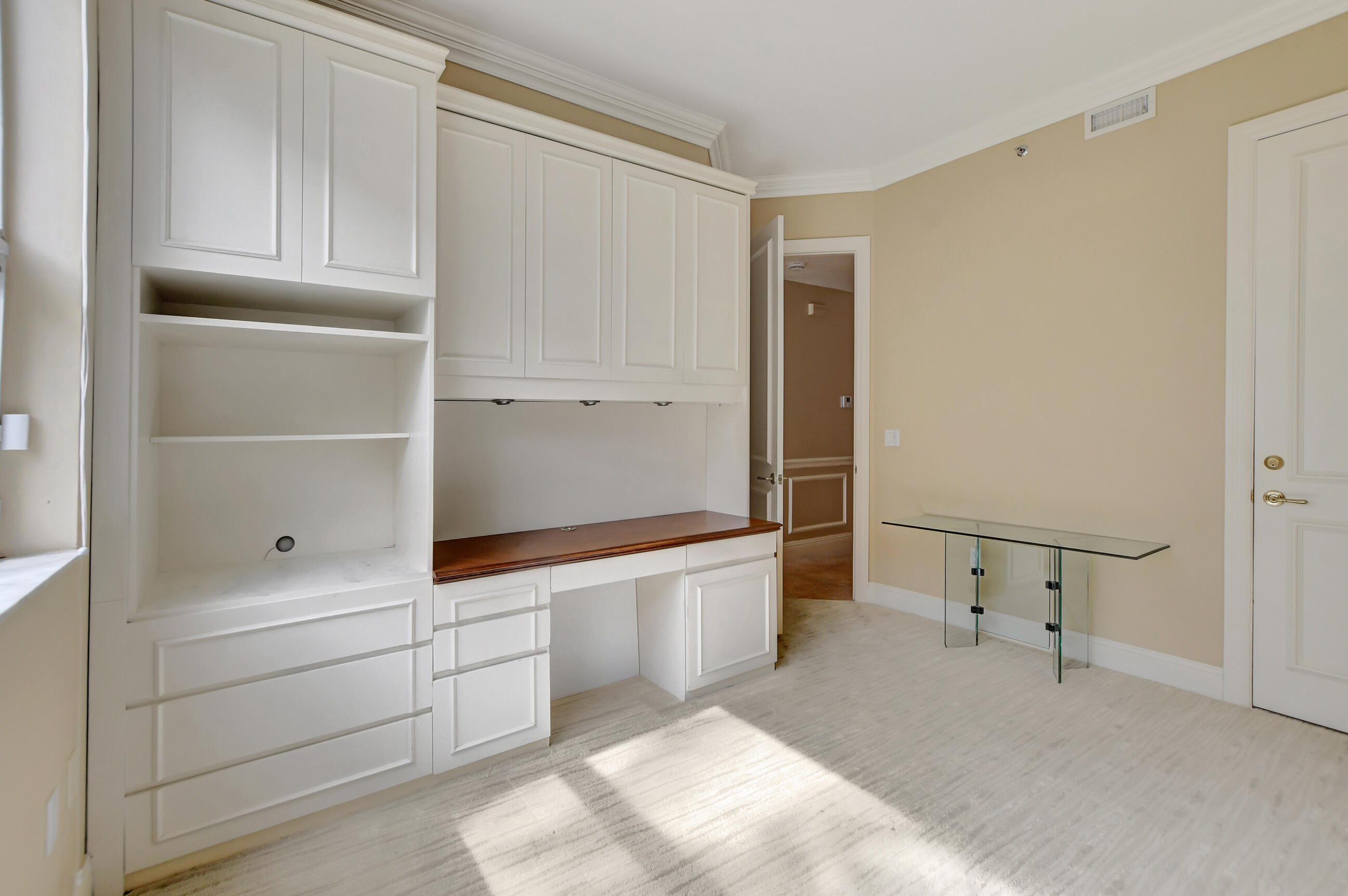 2471 NW 59th Street Unit: 801